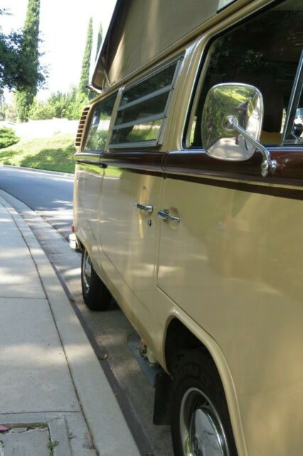 1979 Volkswagen Bus/Vanagon Westfalia Fully Loaded - photo 4