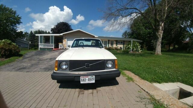 1979 Volvo 240 DL