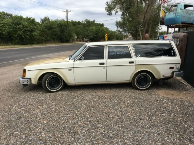 1979 Volvo 240 - photo 9