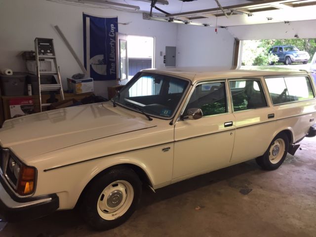 1979 Volvo 240 DL Wagon 4-Door - photo 7
