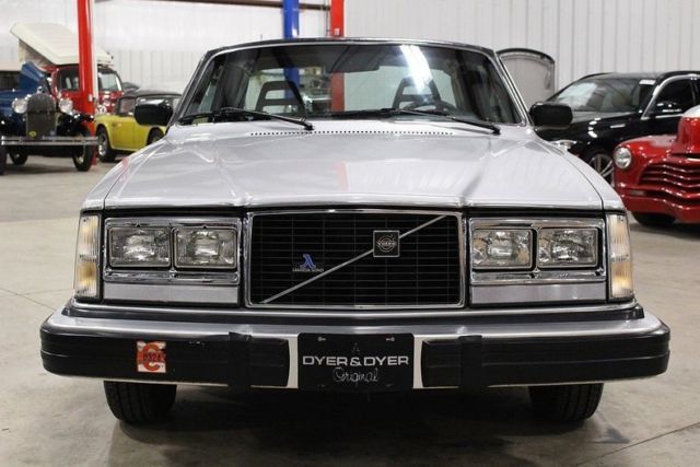 1979 Volvo 262 C - photo 9