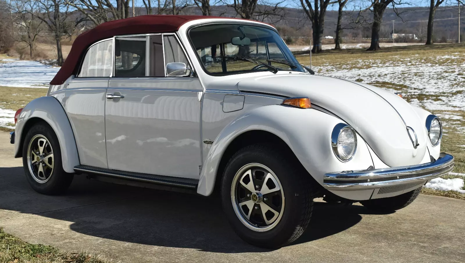 1979 VW Super Beetle Convertible Restored 1.6 L 4-Speed Excellent Cond 1979 Volkswagen Beetle - Classic Convertible Restored 1.6 L 4-Speed (video)