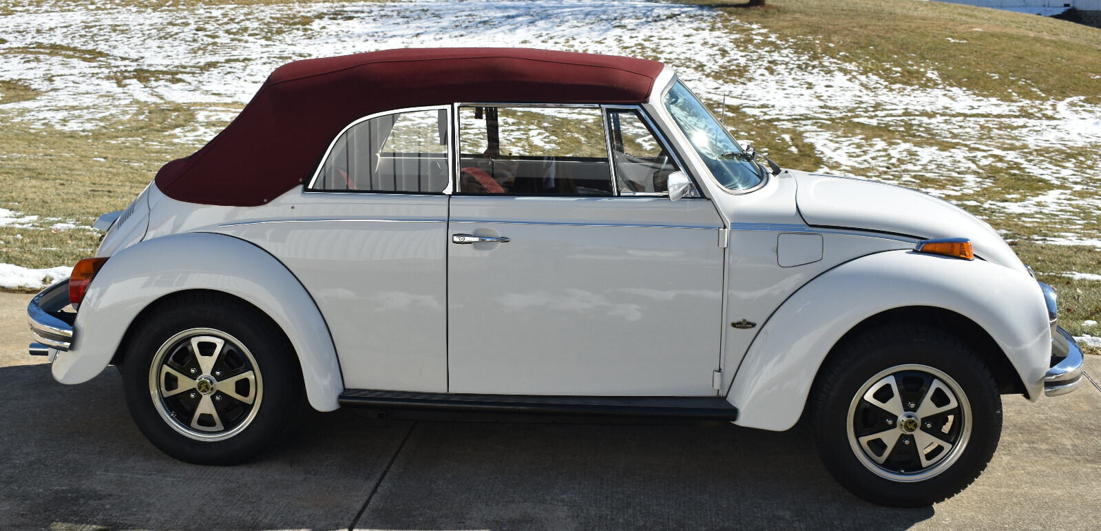 1979 Volkswagen Beetle - Classic Convertible Restored 1.6 L 4-Speed (video) - photo 12