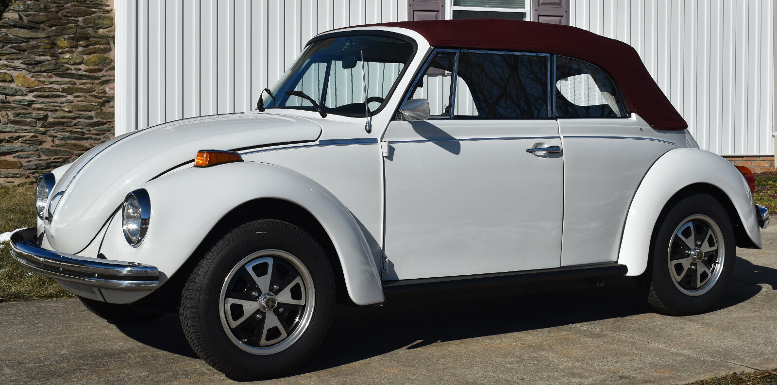 1979 Volkswagen Beetle - Classic Convertible Restored 1.6 L 4-Speed (video) - photo 2