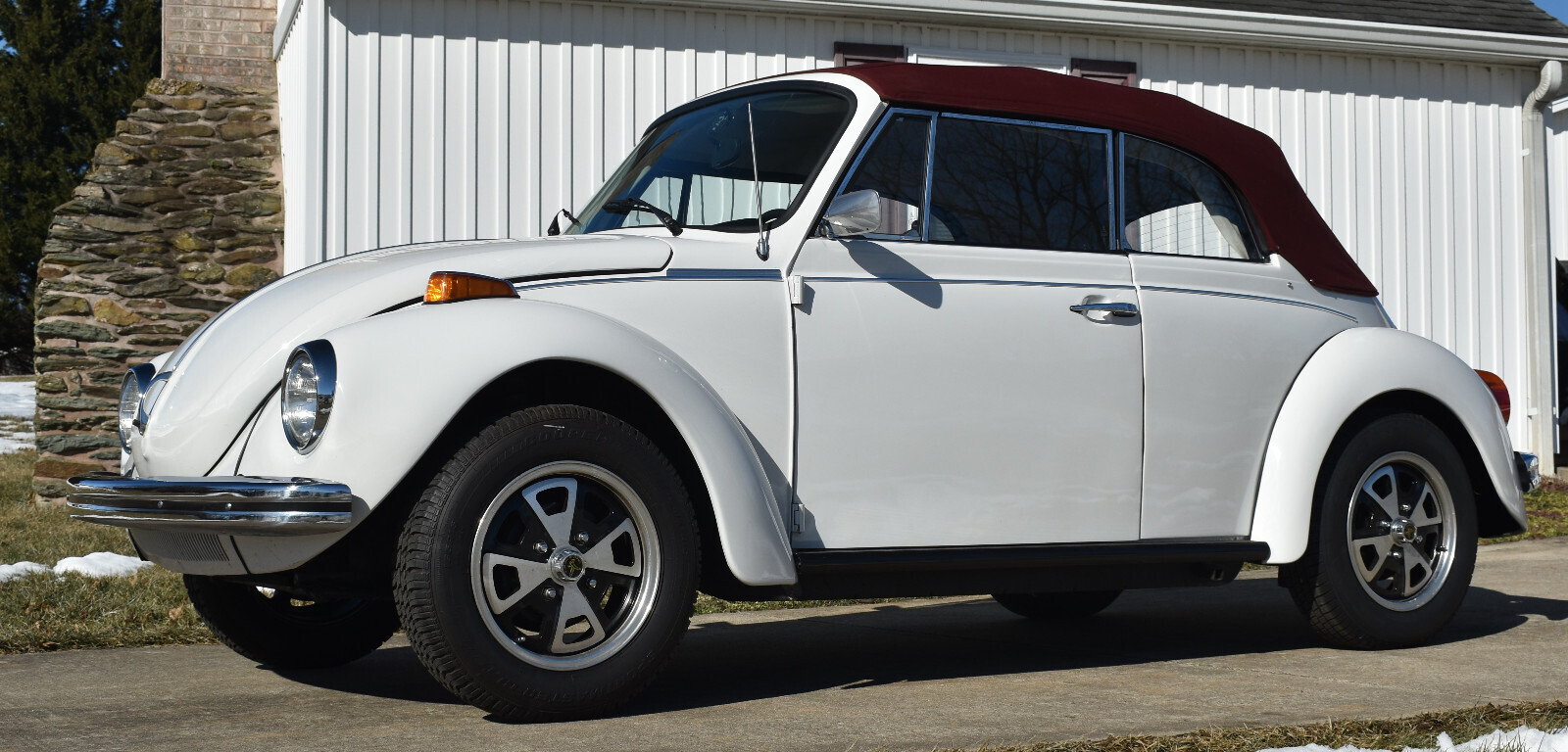 1979 Volkswagen Beetle - Classic Convertible Restored 1.6 L 4-Speed (video) - photo 3