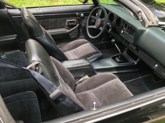 1979 Chevrolet Camaro - photo 10