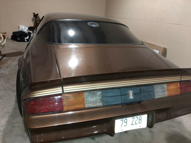 1979 Chevrolet Camaro LIGHT BROWN CLOTH & LEATHER - photo 4