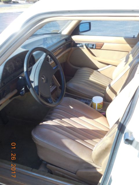 1983 Mercedes-Benz 300-Series SD - photo 10