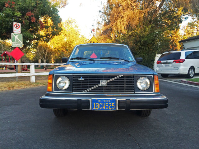 1980 Volvo 242 - photo 2