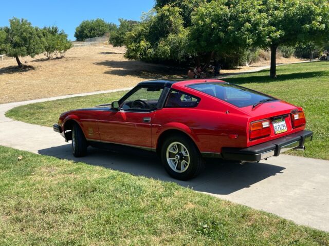 1980 Datsun Z-Series 280ZX 10 ANNIVERSARY RED/BLACK - photo 4