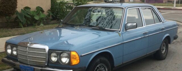 1980 Mercedes-Benz 300-Series - photo 3