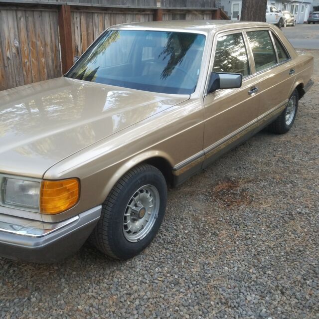 1980 Mercedes-Benz 300-Series - photo 3