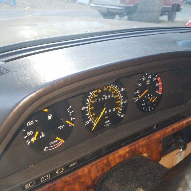 1980 Mercedes-Benz 300-Series - photo 7
