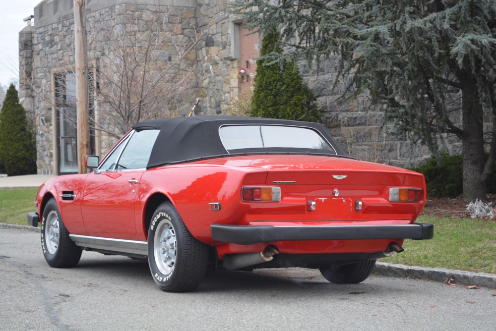 1980 Aston Martin V8 - photo 4
