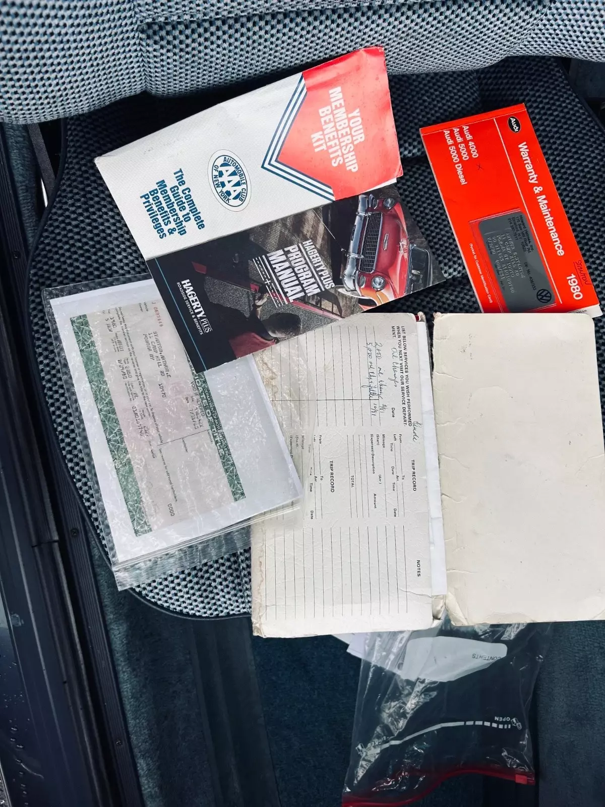 1980 Audi 80 20K MILES documented Coupe 4000 Fuel Injected Like NEW - photo 7