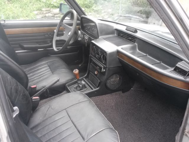 1980 BMW 5-Series 528i - photo 9