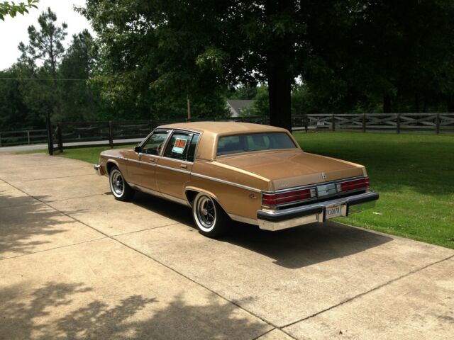 1980 Buick Park Avenue - photo 2