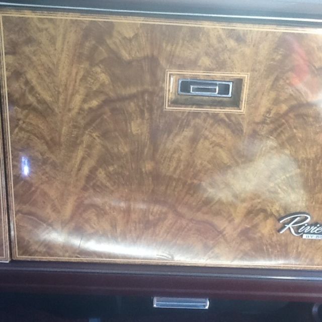 1980 Buick Riviera - photo 12