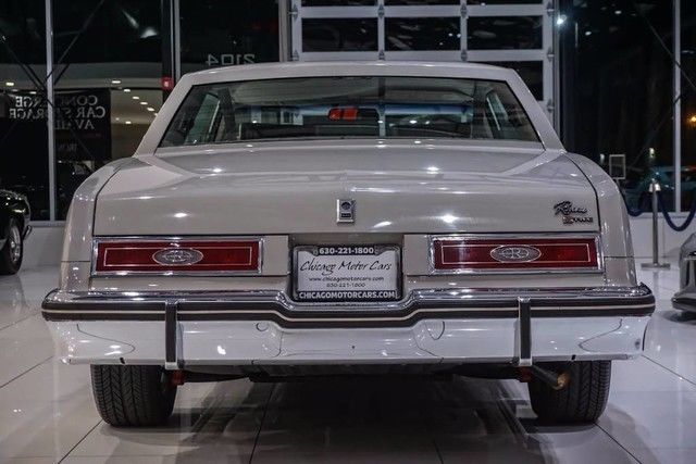 1980 Buick Riviera - photo 12