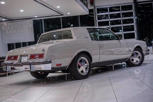 1980 Buick Riviera - photo 13