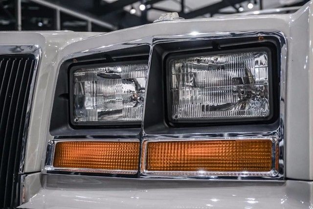 1980 Buick Riviera - photo 9