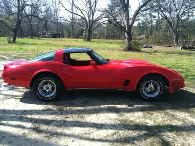 1980 Chevrolet Corvette - photo 2