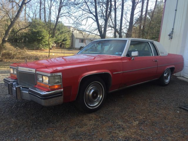 1980 Cadillac Coupe Deville 106,000 miles 6.0 v8 runs and drives antique 1980 Cadillac DeVille coupe deville