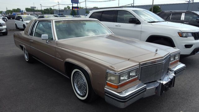 1980 Cadillac DeVille 2 Door Coupe - photo 2