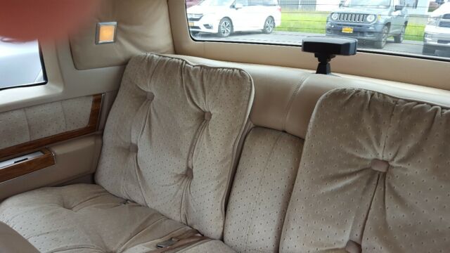 1980 Cadillac DeVille 2 Door Coupe - photo 7