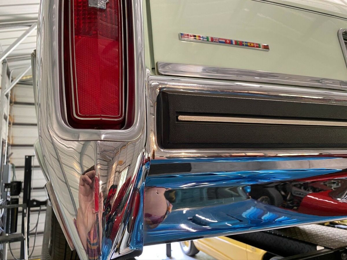 1980 Cadillac Fleetwood Brougham - photo 13