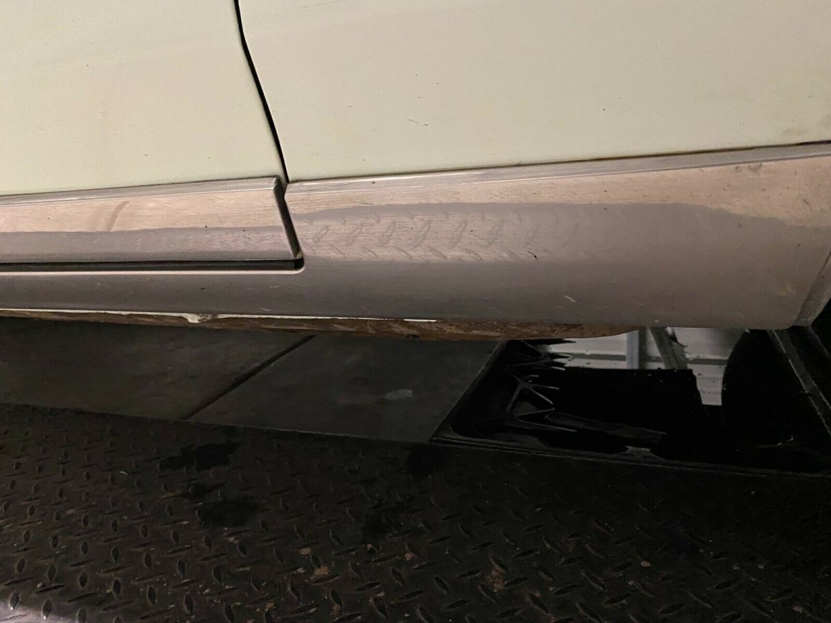 1980 Cadillac Fleetwood Brougham - photo 7