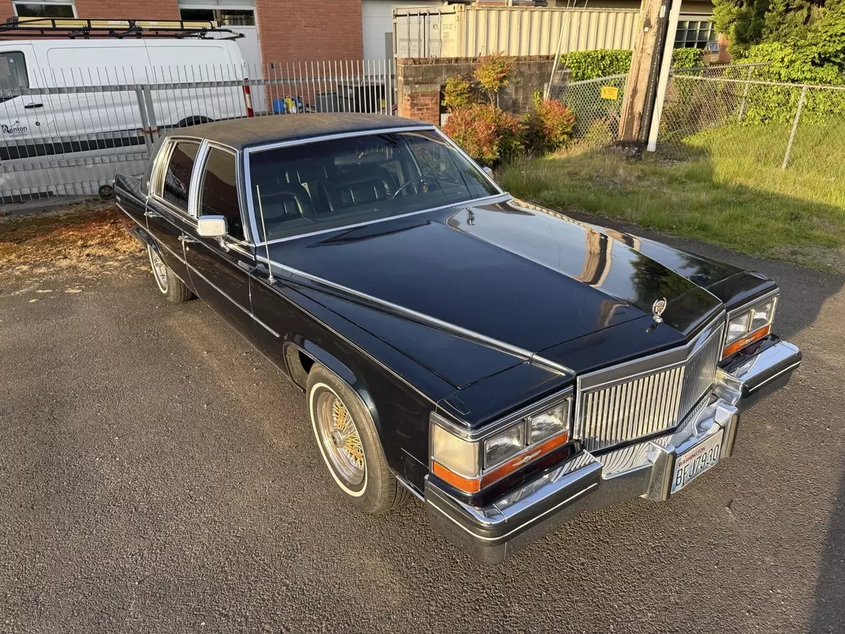 1980 Cadillac Fleetwood Sedan Blue 1980 Cadillac Fleetwood