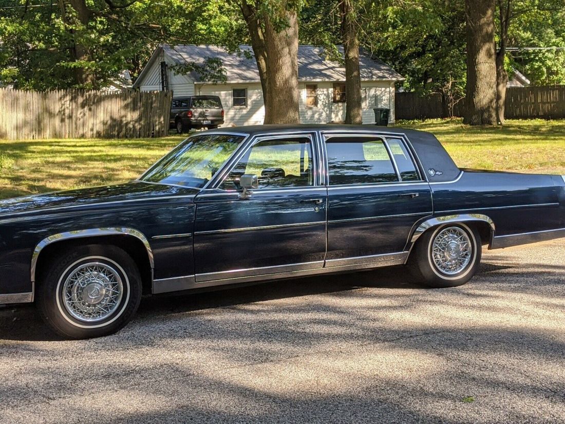 1980 Cadillac Fleetwood Brougham D'elegance - photo 5