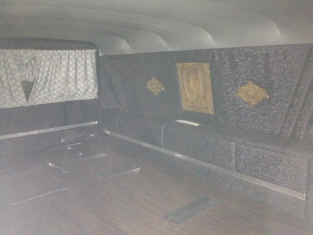 1980 Cadillac S&S Victoria Hearse - photo 13