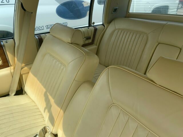 1980 Cadillac DeVille Sedan DeVille - photo 10