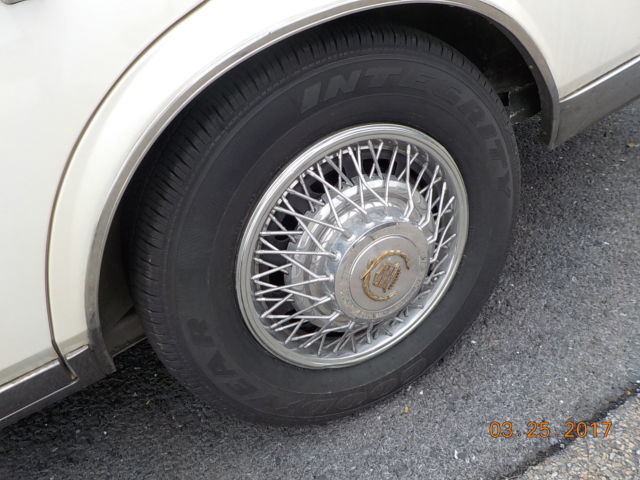 1980 Cadillac Seville - photo 9