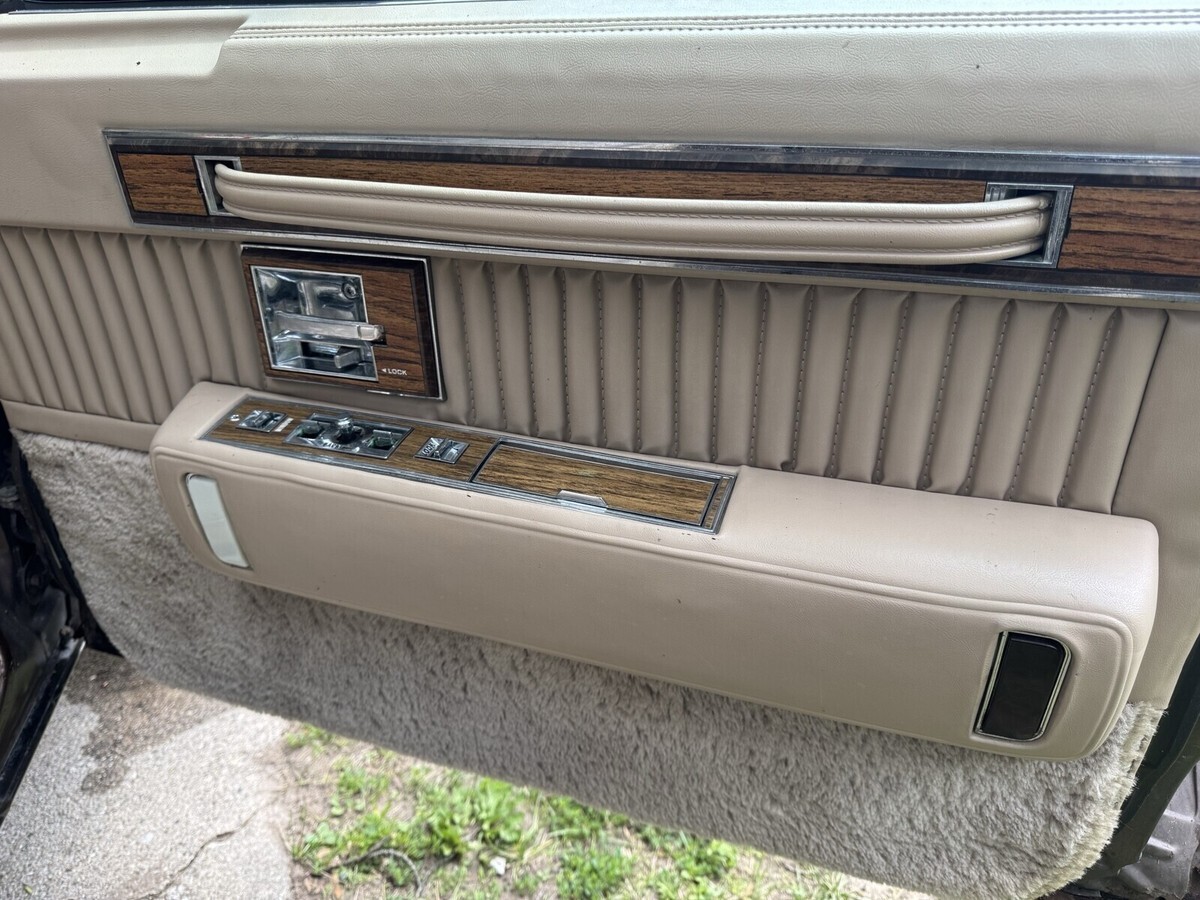1980 Cadillac Seville - photo 11