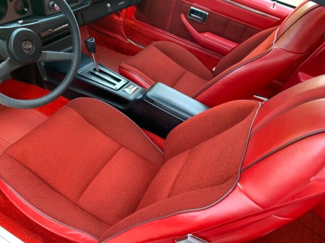 1980 Chevrolet Camaro - photo 12