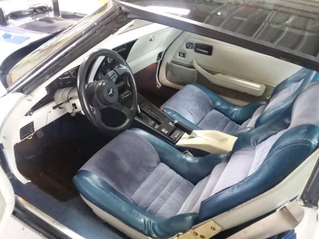 1980 Chevrolet Corvette L-48 - photo 6