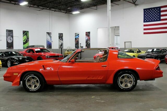 1980 Chevrolet Camaro -- - photo 2