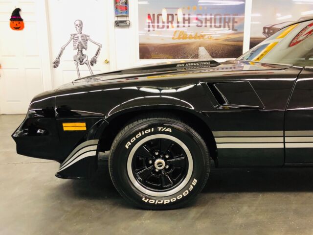 1980 Chevrolet Camaro - Z28 - FRAME OFF RESTORATION - SHOW QUALITY PAINT - photo 8