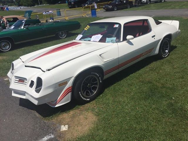 1980 Chevrolet Camaro Z28 Coupe 2-Door - photo 3