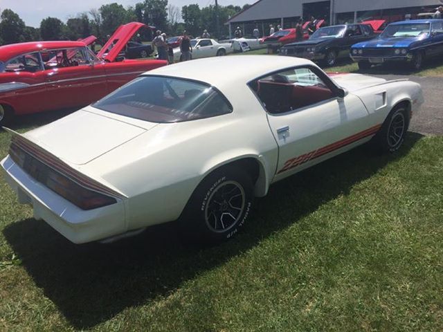 1980 Chevrolet Camaro Z28 Coupe 2-Door - photo 4