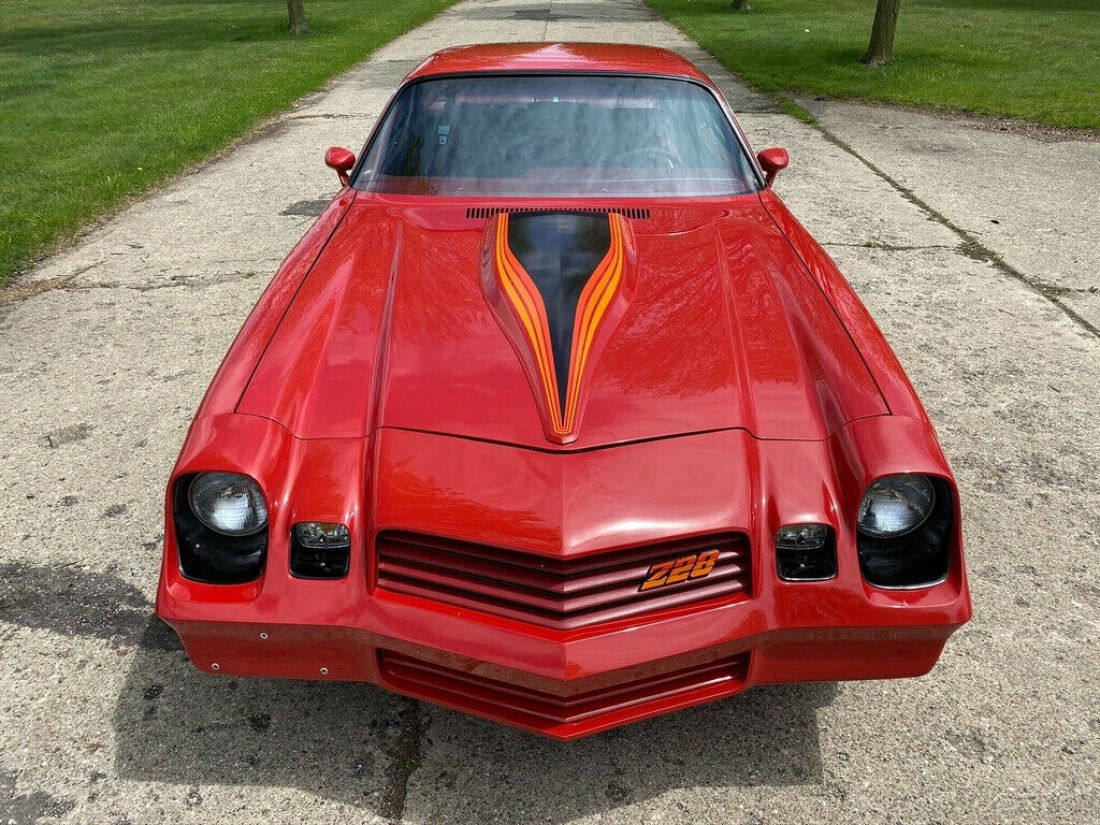 1980 Chevrolet Camaro Z28 350 CID 4 Speed - photo 11