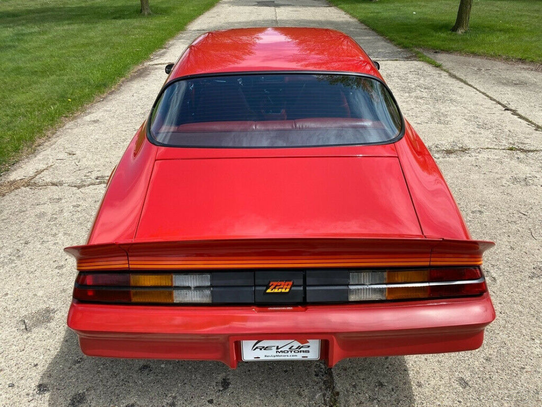 1980 Chevrolet Camaro Z28 350 CID 4 Speed - photo 12