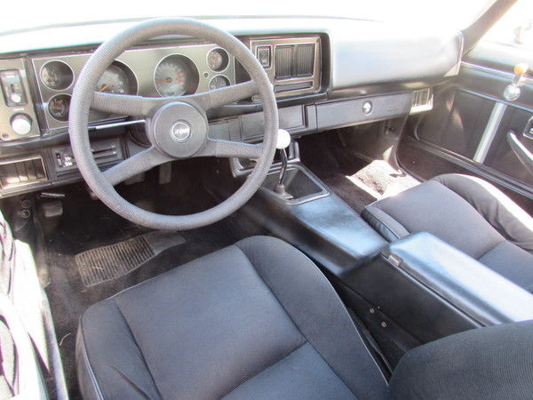 1980 Chevrolet Camaro - photo 3