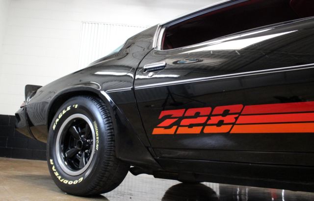 1980 Chevrolet Camaro Z28 - photo 9