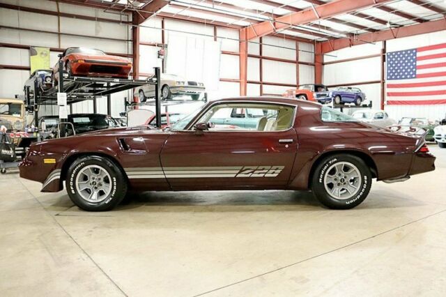 1980 Chevrolet Camaro Z/28 - photo 2