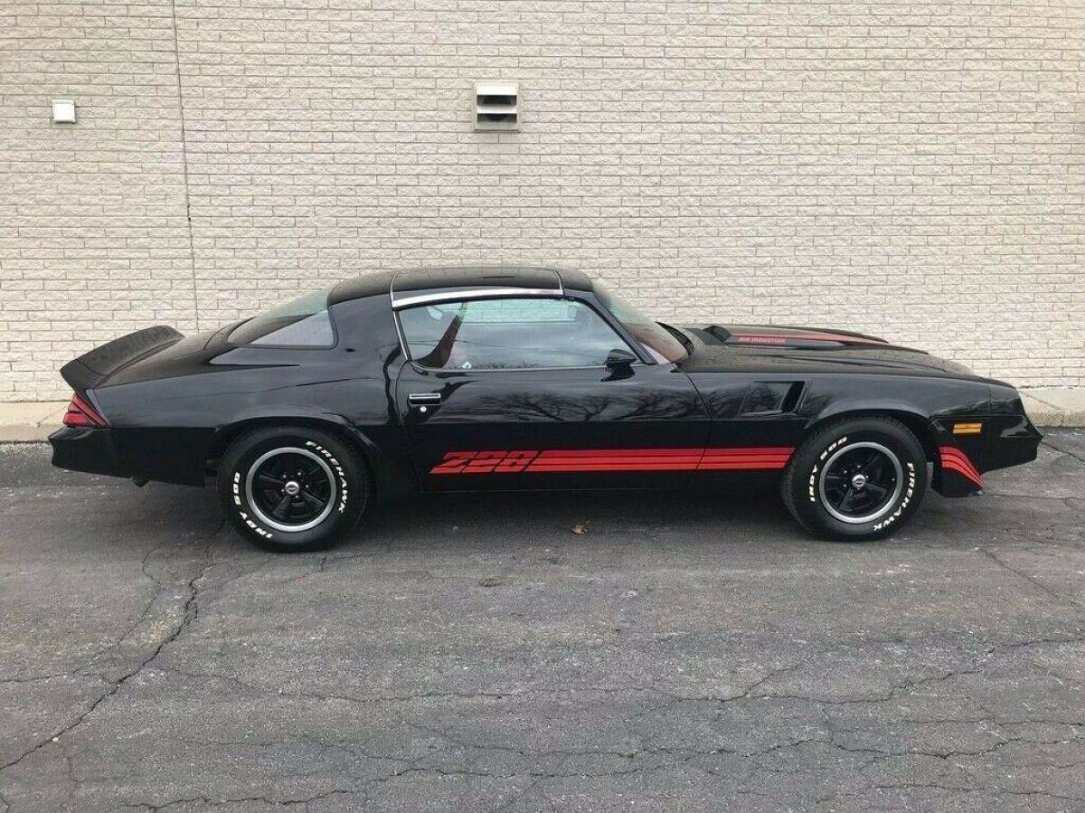 1980 Chevrolet Camaro Z28 - photo 4