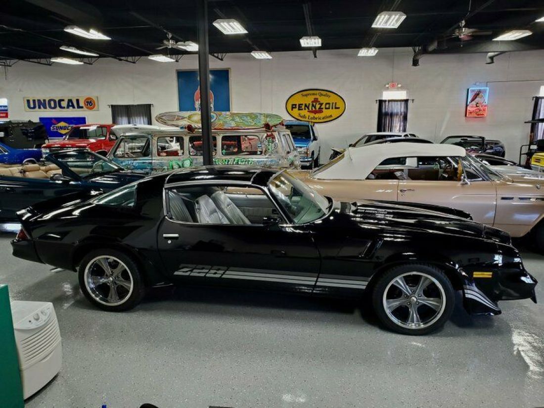 1980 Chevrolet Camaro - photo 3